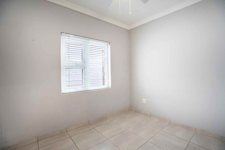 To Let 3 Bedroom Property for Rent in Klein Parys Western Cape